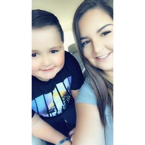 Meet your Posher, Robyn